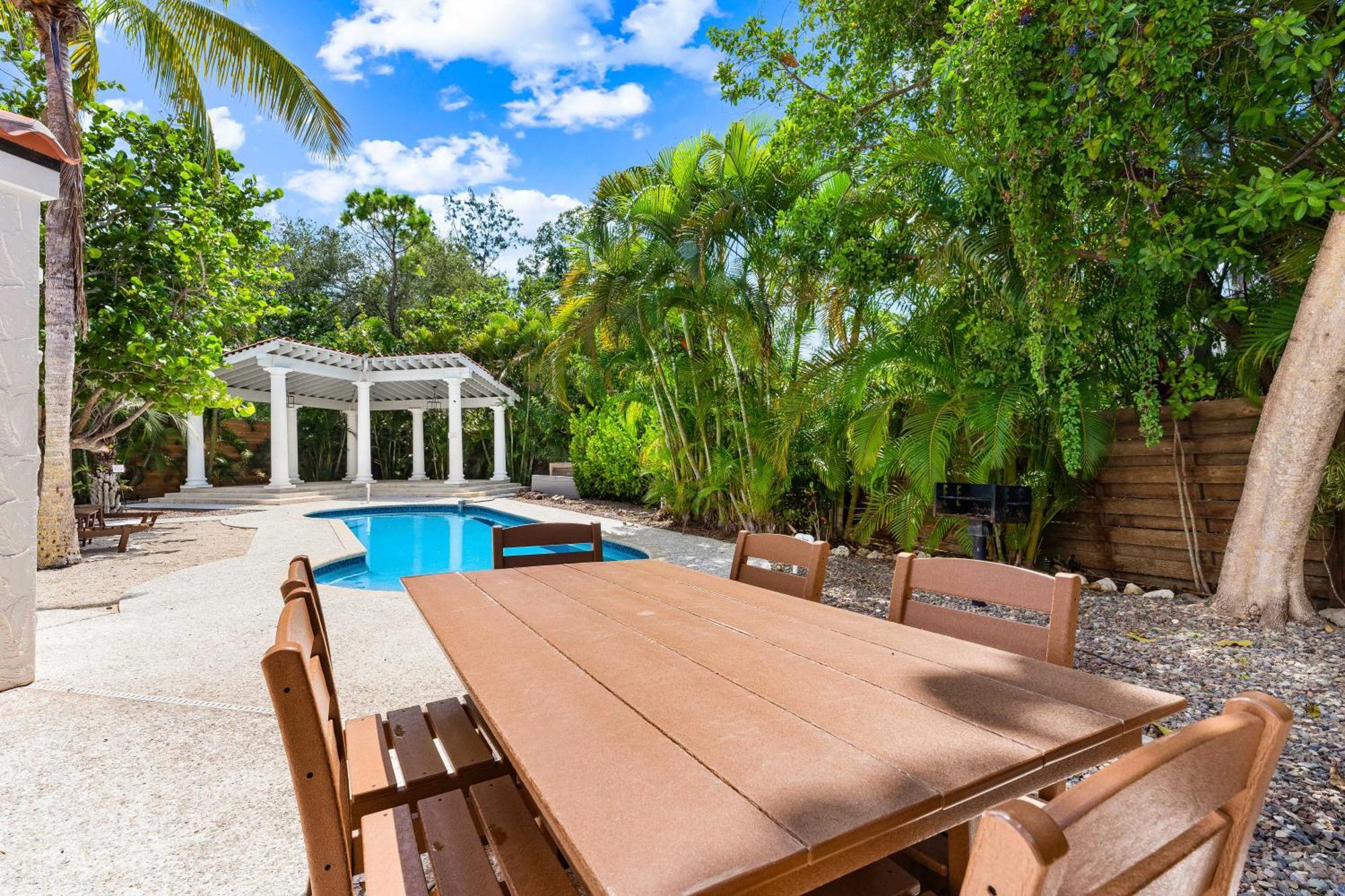 Crescent Beach Villas Siesta Key Eksteriør billede