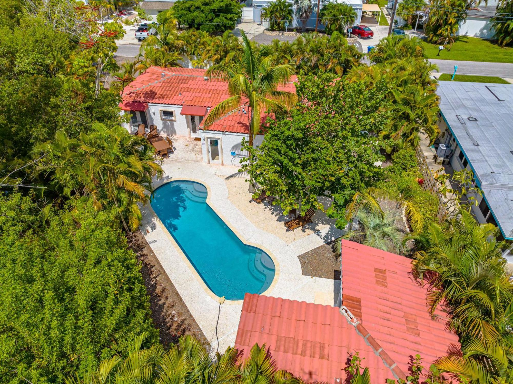 Crescent Beach Villas Siesta Key Eksteriør billede