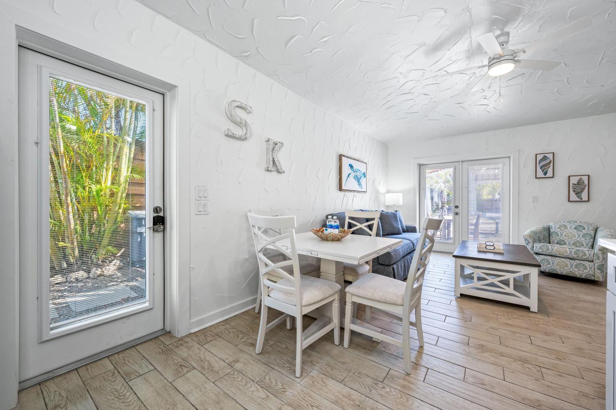 Crescent Beach Villas Siesta Key Eksteriør billede
